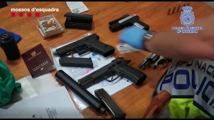 armas
