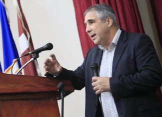 Cuba y China promocionan un paliativo para el Covid-19 que fabrican en conjunto