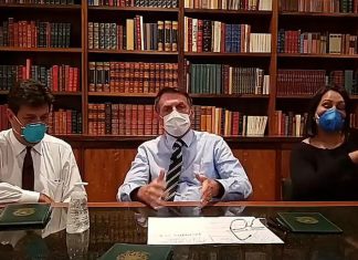 Bolsonaro dio rueda de prensa con tapabocas y espera resultado de análisis de coronavirus