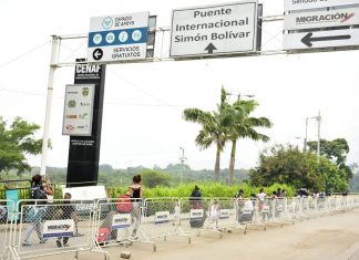 Refugiados venezolanos comienzan a abandonar Colombia y regresan a su país