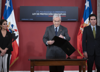 Chile promulgó Ley de Protección de Empleo que beneficiará a 4,5 millones de trabajadores en riesgo de cesantía por COVID 19