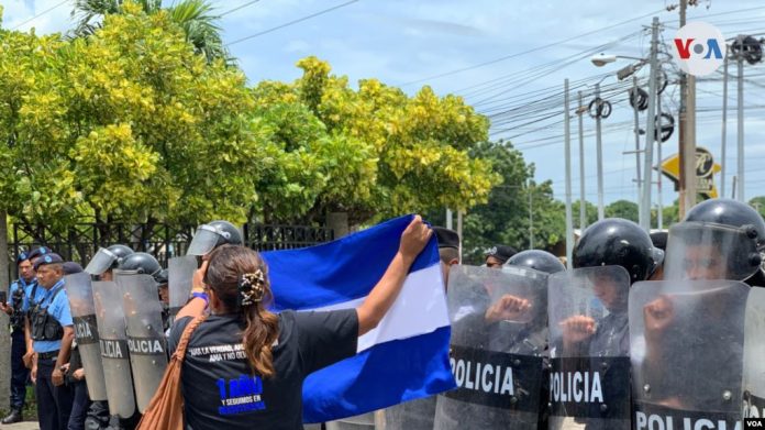 3CE19463-8803-44CA-8F7B-32A084191D0F_w1023_r1_s