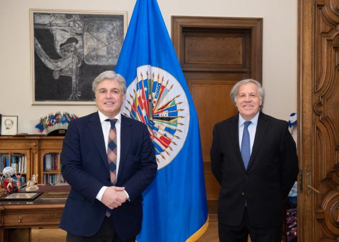 Canciller visita Almagro OEA