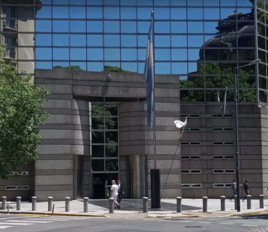 Tensión diplomática: Reino Unido rechaza el apoyo de Bolivia a la Argentina por la usurpación británica de Malvinas