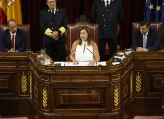 Golpe parlamentario: PSOE y Sumar permitieron 10 votaciones idénticas a la que ahora vetan para proteger a Pedro Sánchez