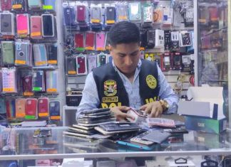 Gobierno de Perú promulga ley que castigará con drásticas penas de hasta 30 años de prisión por el robo de celulares