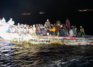 España rescata a más de 700 migrantes cerca de las costas de Canarias en la última jornada