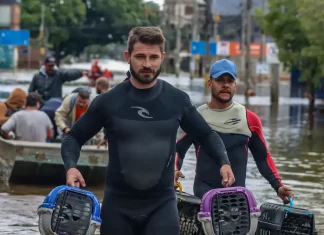 Brasil: voluntarios realizan labores de rescate en zonas inundadas de Porto Alegre