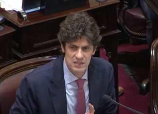Martín Lousteau el único “radical” que votó junto a los kirchneristas en contra de la Ley Bases y las redes no lo perdonaron
