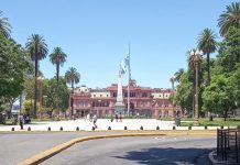 Guillermo Francos renuncia como jefe de Gabinete de Milei; asume el vocero presidencial Manuel Adorni