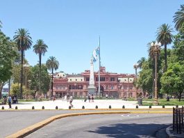 Argentina, los 50 años del golpe de Estado y el dato falso de los 30.000 desaparecidos (Videos)