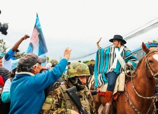 Ecuador: la candidata correista Luisa González denunció que el gobierno le quitó la custodia y la desmintieron con pruebas