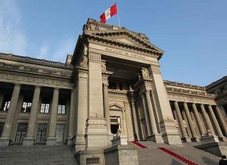 Gobierno de Perú promulga ley que permite juzgar penalmente a adolescentes de 16 y 17 años por delitos graves