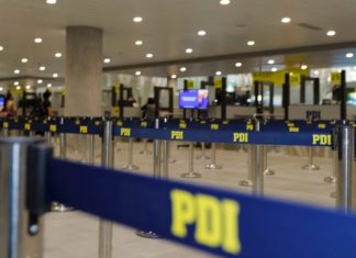 Segundo vuelo con chilenos deportados desde EE.UU. aterriza en Santiago. La mayoría habrían infringido el programa Visa Waiver