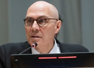 La ONU llama a EE.UU. a respetar los derechos humanos y evitar el uso de la fuerza militar para apoyar a la policía en protestas contra las redadas migratorias