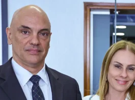 El “Juez de Lula” Alexandre de Moraes retira el pasaporte a Flávio Bolsonaro, le prohíbe salir del país mientras la esposa del magistrado es investigada por el caso del Banco Master
