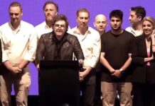 Un video removedor plantea a los votantes argentinos si volver al pasado con la crisis que dejó el kirchnerismo o los cambios que impulsa Milei