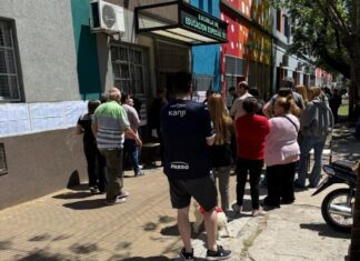 Bajo porcentaje de votantes en las elecciones legislativas de la República Argentina (Fotos y Video)