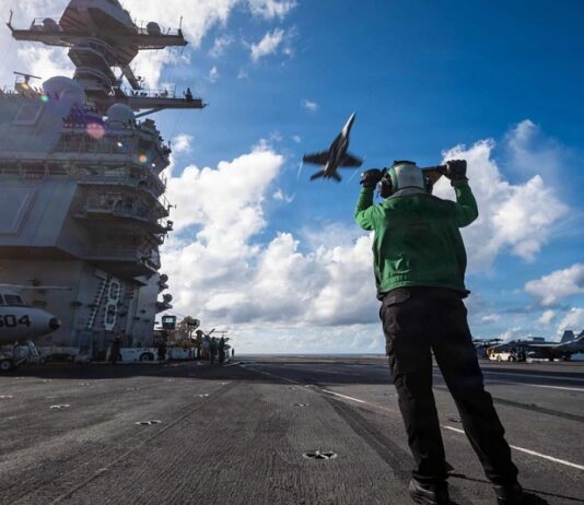 El régimen chavista califica de “acto hostil, unilateral y arbitrario” anuncio de Trump del cierre total del espacio aéreo de Venezuela