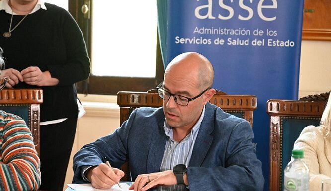 Uruguay: La Constitución establece que el Dr. Álvaro Danza no puede ser Presidente de ASSE