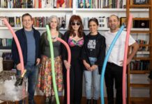 Cristina Kirchner se arrepiente de pedir salir a la terraza a tomar sol porque dice que la van a espiar con drones