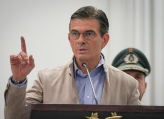 Rodrigo Paz Pereira acusa a Evo Morales de una “desesperación brutal por volver al poder” ante la crisis en Bolivia