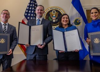 El Salvador y Estados Unidos sellan acuerdo que elimina arancel del 10 % y redefine la relación comercial bilateral
