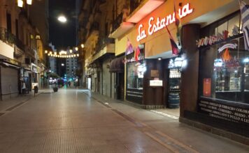 El ocaso de la “Calle de los Cines”: Lavalle y el silencio de una noche que ya no brilla en Buenos Aires