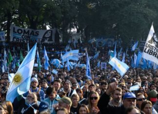 Aplaudir al ladrón