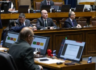 Senado chileno da luz verde al último tramo de la megarreforma tributaria de Kast y el proyecto entra en su fase decisiva