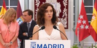 Isabel Díaz Ayuso califica de « irresponsable y traidor» a Pedro Sánchez tras los graves episodios migratorios en Ceuta (Video)
