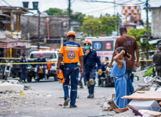 Último balance del terremoto en Colombia eleva a 265 el número de muertos y 496 desaparecidos mientras el Gobierno activa la emergencia económica