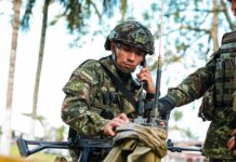 Operación militar asesta un golpe demoledor a las disidencias de “Iván Mordisco” en Colombia: 20 muertos y un importante arsenal incautado