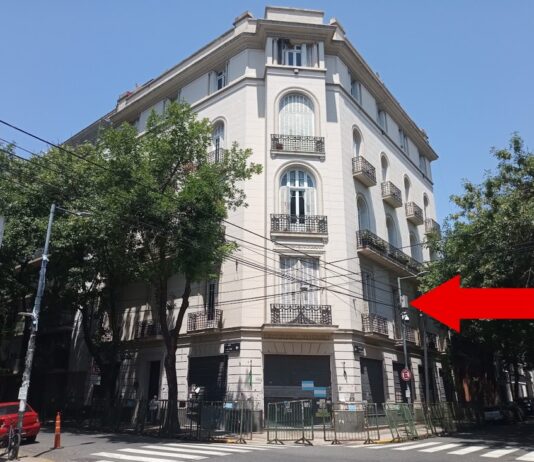 Bajo sospecha: investigan la compra de un piso debajo del apartamento donde cumple prisión domiciliaria Cristina Kirchner (Video)