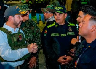 Presidente de Colombia Abelardo De La Espriella encabezó megaoperativo en Medellín: más de 150 allanamientos,135 capturas y abatieron a un narco