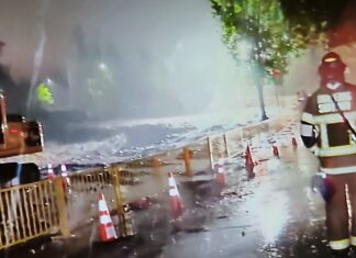 Aluviones devastan sectores precordilleranos de Santiago de Chile: viviendas destruidas, cientos de personas aisladas y alerta roja en diez comunas