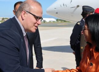 La UE en venta: Cómo Delcy Rodríguez convirtió las sanciones de Bruselas en una farsa de mal gusto
