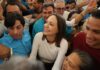 Venezuela está de fiesta: a pesar de los impedimentos del régimen, María Corina Machado regresó a su patria y Trump dijo: “Espero esté a salvo”