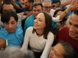 Venezuela está de fiesta: a pesar de los impedimentos del régimen, María Corina Machado regresó a su patria y Trump dijo: “Espero esté a salvo”