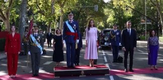 Enorme repudio con insultos a Pedro Sánchez en el desfile por el Día de la Fiesta Nacional de España (Video)