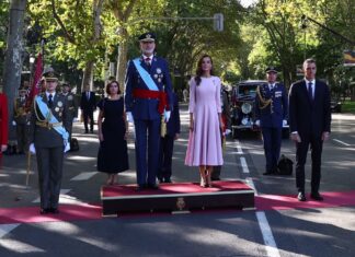 Enorme repudio con insultos a Pedro Sánchez en el desfile por el Día de la Fiesta Nacional de España (Video)