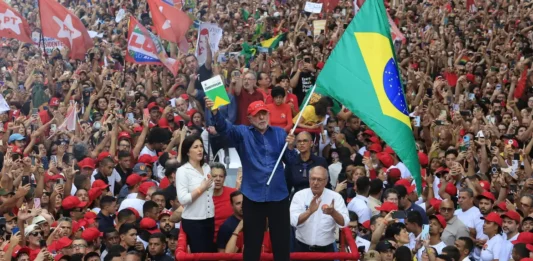 Brasil con aumento de personas sin hogar, endeudamiento de las familias, un STF aliado al presidente e inseguridad en las calles reelige a Lula
